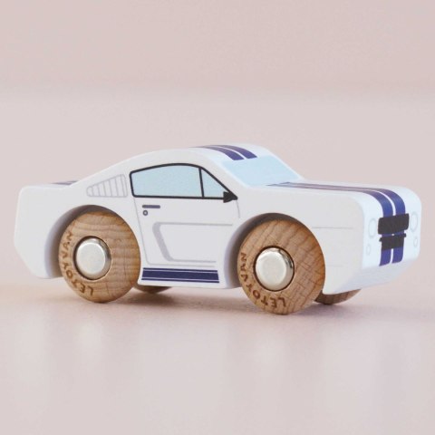 Samochodzik GT95 Maverick, Le Toy Van